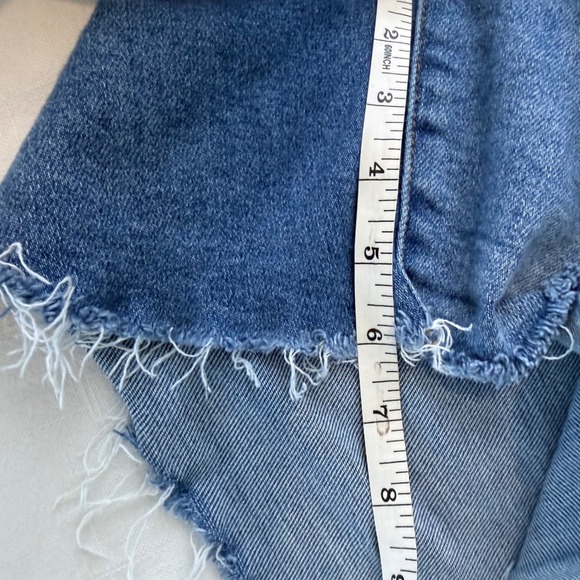 Judy Blue Medium Wash Raw Hem High Rise Denim Shorts Womens Size 2XL Stretch - Picture 6 of 11